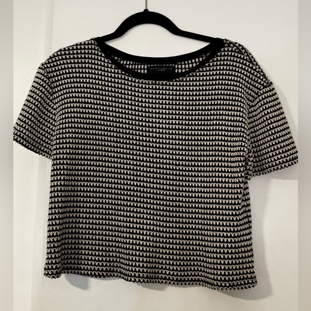 Sanctuary B&W Knit Top